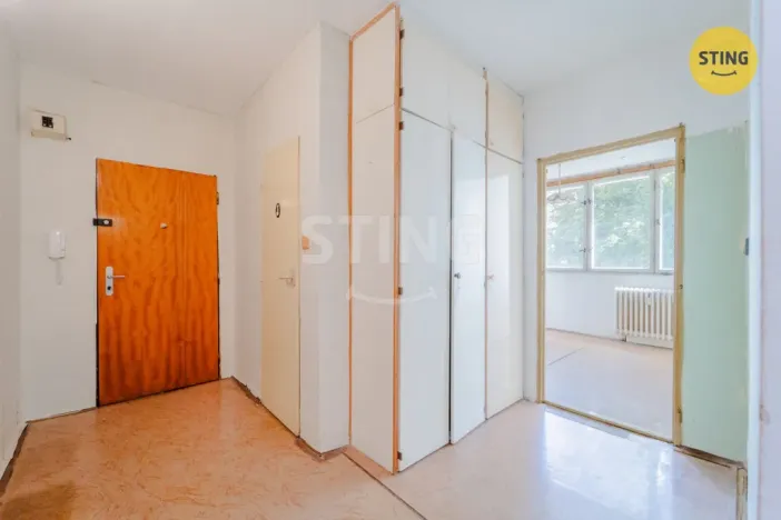 Prodej bytu 2+1, Opava, Holasická, 58 m2