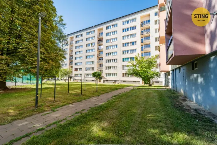 Prodej bytu 2+1, Opava, Holasická, 58 m2