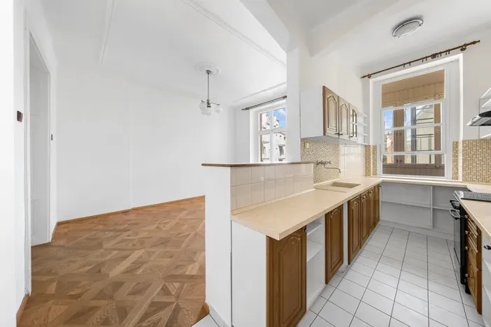 Prodej bytu 3+1, Praha - Vinohrady, Rubešova, 113 m2