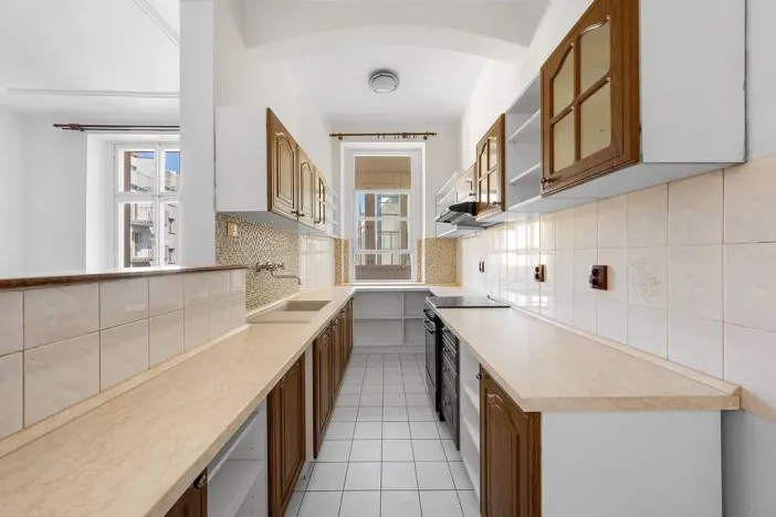Prodej bytu 3+1, Praha - Vinohrady, Rubešova, 113 m2