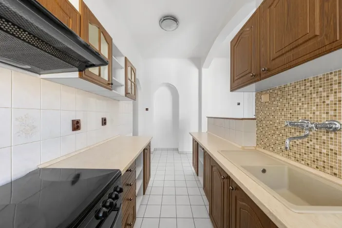 Prodej bytu 3+1, Praha - Vinohrady, Rubešova, 113 m2