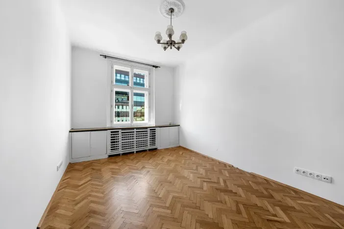 Prodej bytu 3+1, Praha - Vinohrady, Rubešova, 113 m2