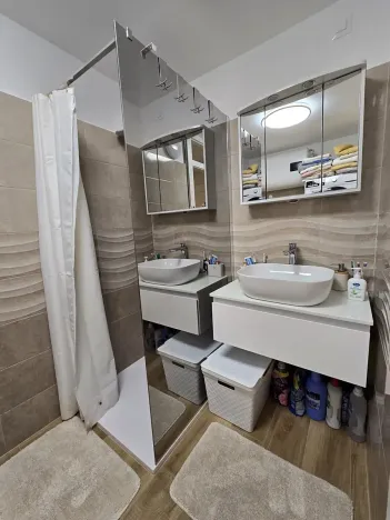 Prodej bytu 3+kk, Pula, Chorvatsko, 72 m2