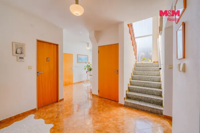 Prodej rodinného domu, Dobřany, Chlumčanská, 230 m2
