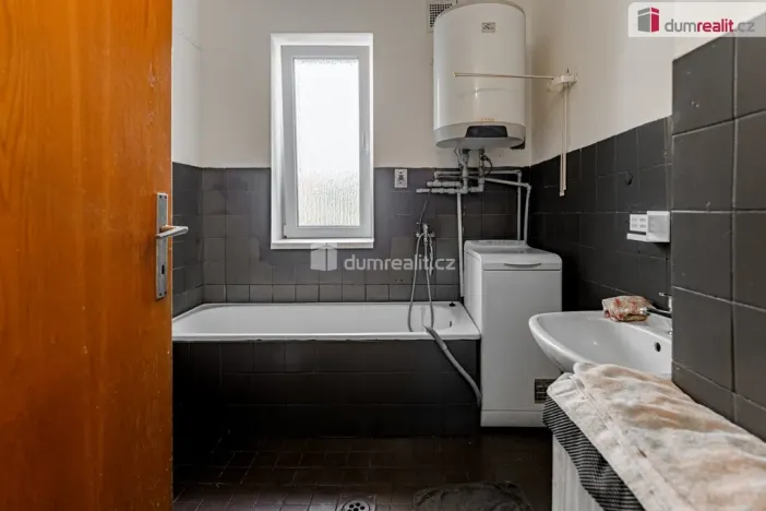 Prodej rodinného domu, Uhlířské Janovice, Tylova, 160 m2