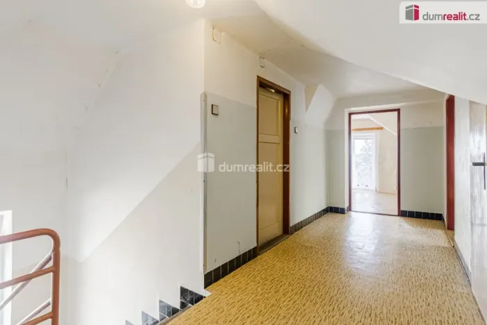 Prodej rodinného domu, Uhlířské Janovice, Tylova, 160 m2