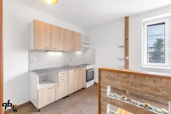 Prodej bytu 3+1, Bílovec, Radotínská, 78 m2