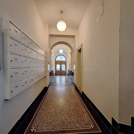 Pronájem bytu 2+1, Praha - Karlín, Březinova, 90 m2