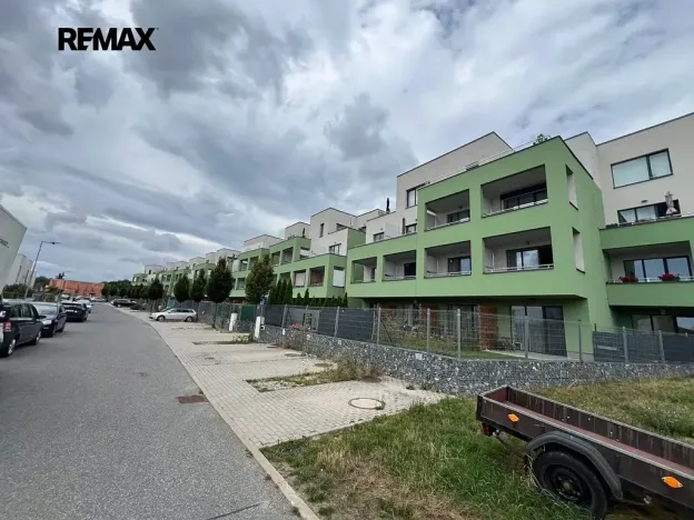 Pronájem bytu 1+kk, Chýně, Premonstrátů, 36 m2