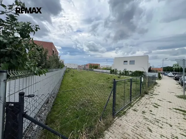 Pronájem bytu 1+kk, Chýně, Premonstrátů, 36 m2