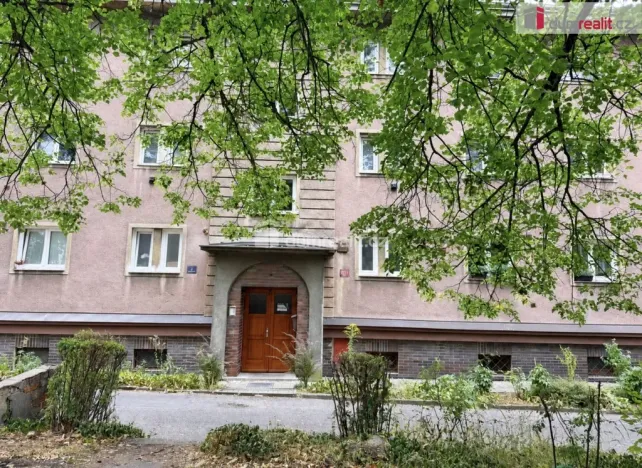 Pronájem bytu 2+1, Ústí nad Labem - Ústí nad Labem-centrum, Obránců míru, 56 m2