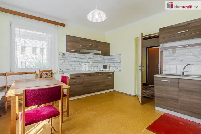 Prodej rodinného domu, Uhlířské Janovice, Tylova, 160 m2