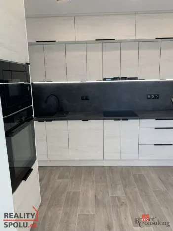 Pronájem bytu 2+kk, Opava - Kateřinky, Edvarda Beneše, 35 m2