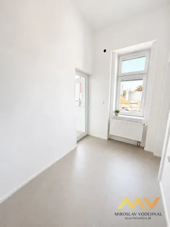 Pronájem bytu 3+1, Hradec Králové - Pražské Předměstí, Dukelská třída, 129 m2