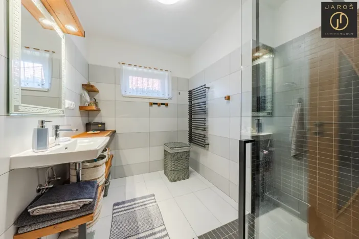 Prodej rodinného domu, Knovíz, U Kostela, 97 m2