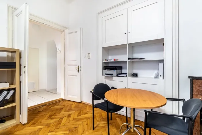 Pronájem kanceláře, Praha - Vinohrady, Vinohradská, 50 m2