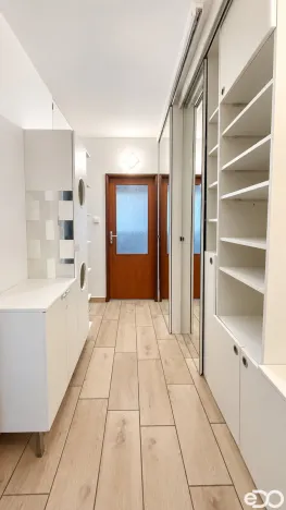 Pronájem bytu 2+kk, Praha, Konstantinova, 43 m2