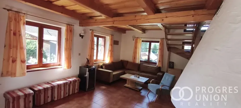 Prodej rodinného domu, Velké Karlovice, 128 m2