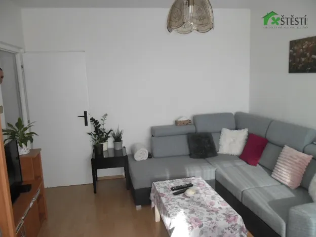 Pronájem bytu 2+1, Třebíč - Nové Dvory, Fr. Hrubína, 57 m2