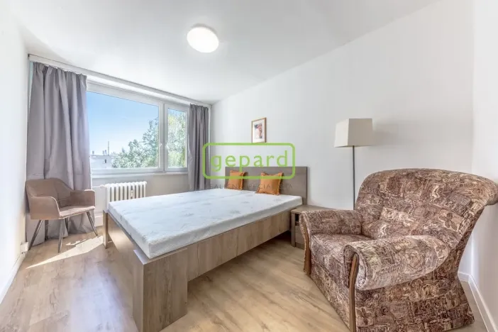 Pronájem bytu 3+kk, Praha, Šimůnkova, 60 m2