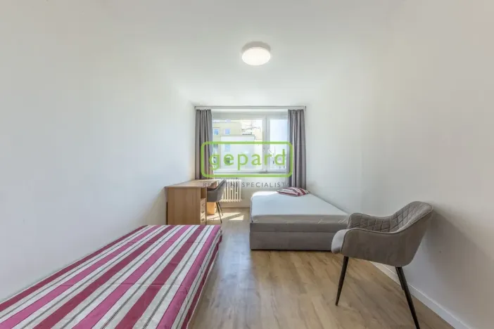 Pronájem bytu 3+kk, Praha, Šimůnkova, 60 m2