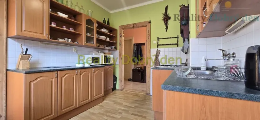 Prodej bytu 3+1, Opava, Máchova, 92 m2