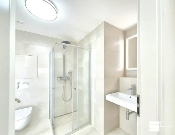 Pronájem bytu 1+kk, Praha - Modřany, Mezi vodami, 32 m2