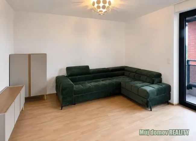 Pronájem bytu 2+kk, Praha - Žižkov, Hartigova, 55 m2