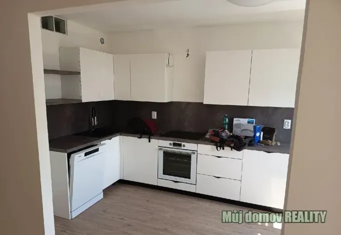 Pronájem bytu 2+kk, Praha - Strašnice, 67 m2