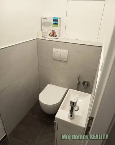 Pronájem bytu 2+kk, Praha - Strašnice, 67 m2