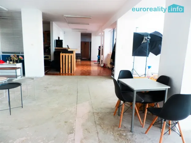 Pronájem komerční nemovitosti, Praha - Stodůlky, Mukařovského, 347 m2