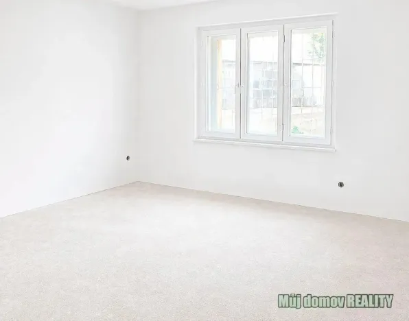 Pronájem bytu 1+kk, Praha - Libeň, 30 m2