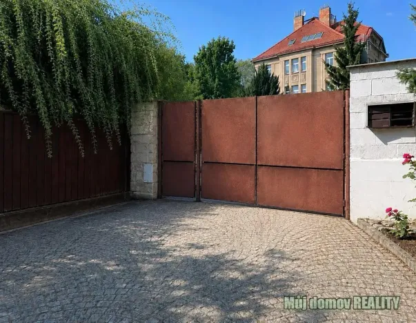 Pronájem bytu 1+kk, Praha - Libeň, 30 m2