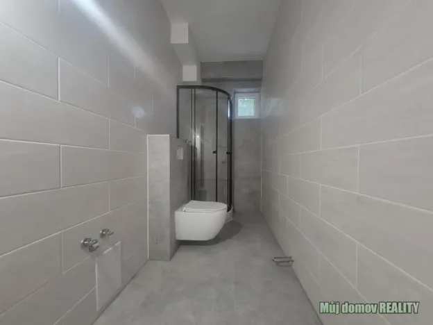 Pronájem bytu 1+kk, Praha - Libeň, 30 m2