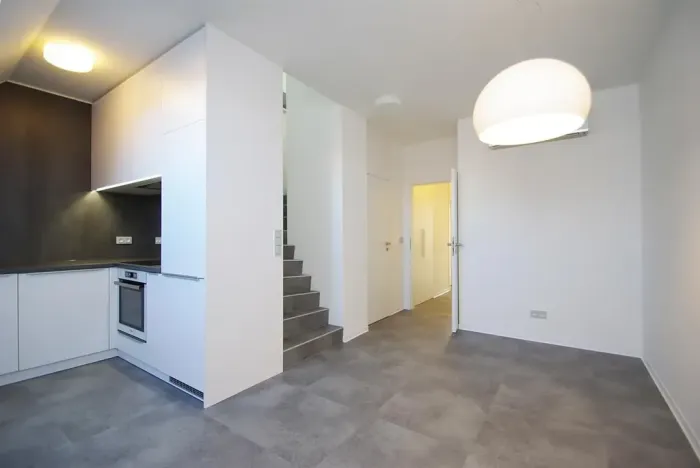 Pronájem atypického bytu, Praha - Vinohrady, Korunní, 82 m2
