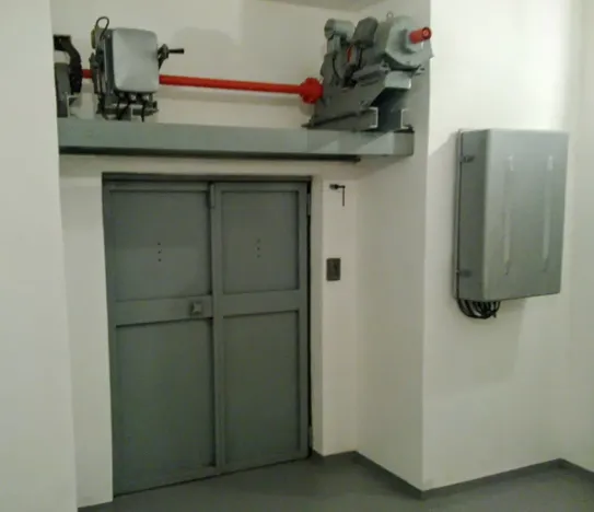 Prodej skladu, Praha - Bubeneč, Šestidomí, 28 m2