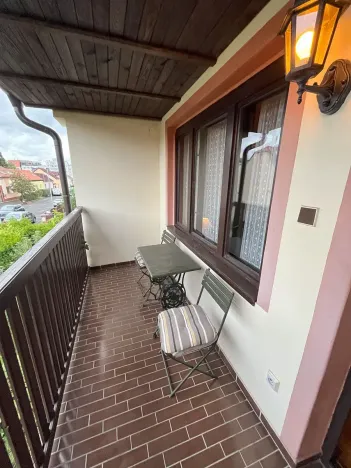 Pronájem bytu 2+kk, Praha - Čimice, Ke hřišti, 56 m2