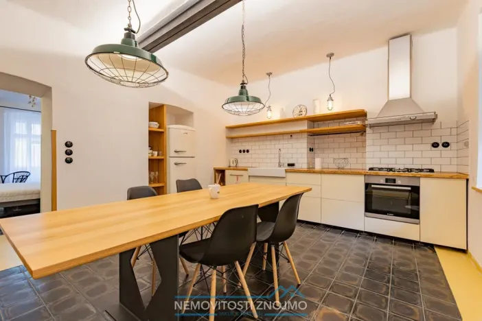 Pronájem bytu 2+kk, Znojmo, Na Kopečku, 59 m2
