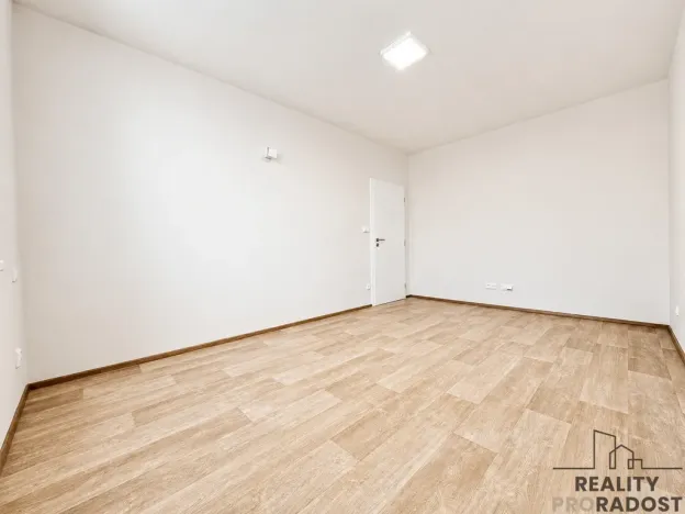Pronájem bytu 2+kk, Hodonín, Národní třída, 51 m2
