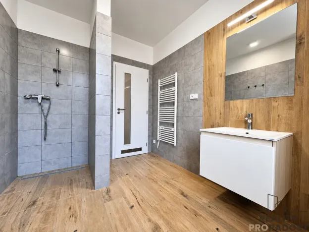 Pronájem bytu 2+kk, Hodonín, Národní třída, 51 m2