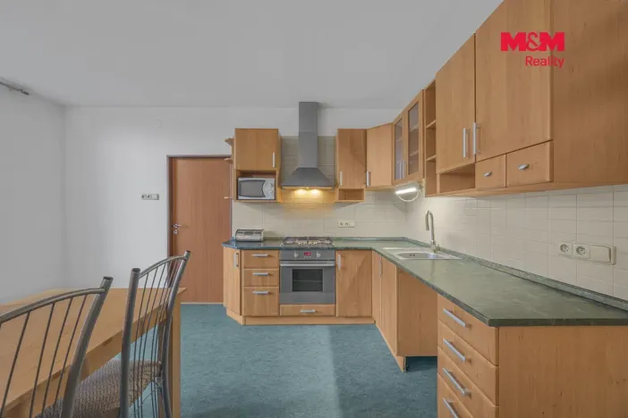 Prodej bytu 3+1, Jaroměř - Pražské Předměstí, Husova, 124 m2