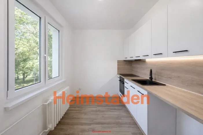 Pronájem bytu 2+1, Karviná - Nové Město, Kořenského, 52 m2