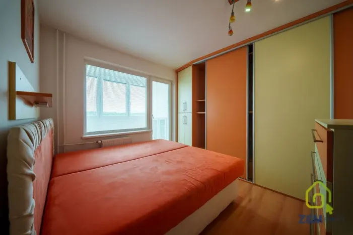 Prodej bytu 3+1, Sokolov, Spartakiádní, 73 m2