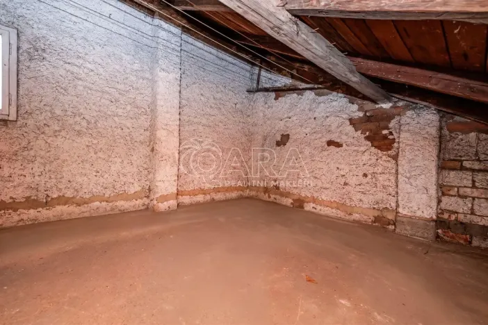 Prodej vily, Kralupy nad Vltavou - Lobeček, Revoluční, 183 m2