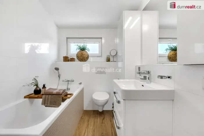 Prodej rodinného domu, Nehvizdy, Javorová, 80 m2