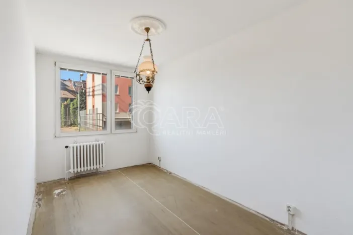 Prodej bytu 2+kk, Praha - Libeň, K Okrouhlíku, 42 m2