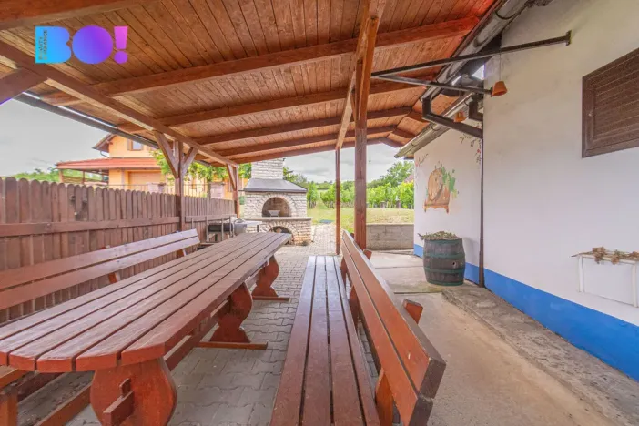 Prodej zemědělské usedlosti, Uherské Hradiště - Mařatice, Vinohradská, 80 m2