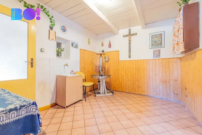 Prodej zemědělské usedlosti, Uherské Hradiště - Mařatice, Vinohradská, 80 m2