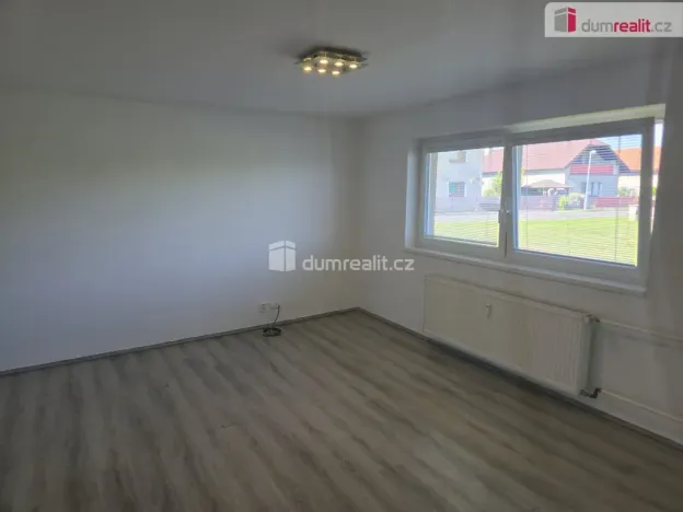Pronájem bytu 1+1, Kosořice, 40 m2