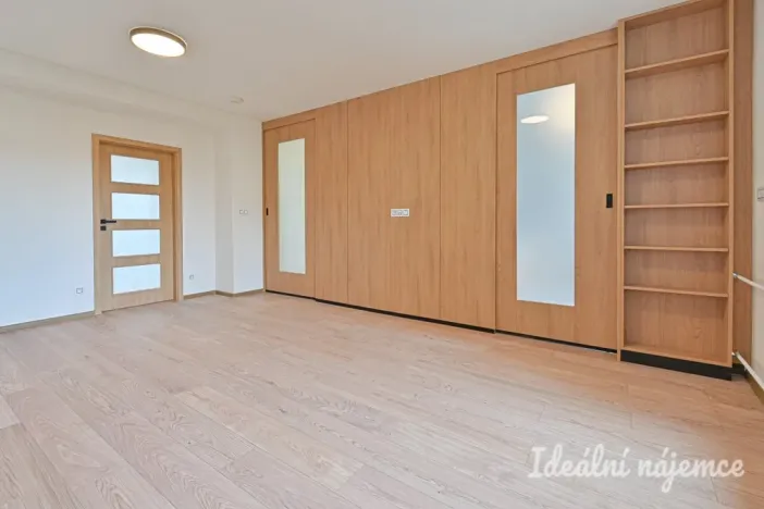 Pronájem bytu 3+1, Brno, Polní, 77 m2